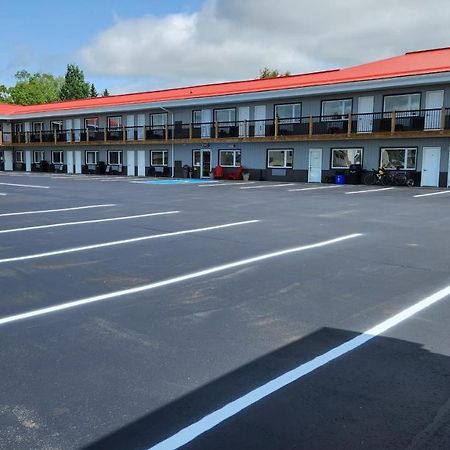 Outdoorsman Motel واوا المظهر الخارجي الصورة