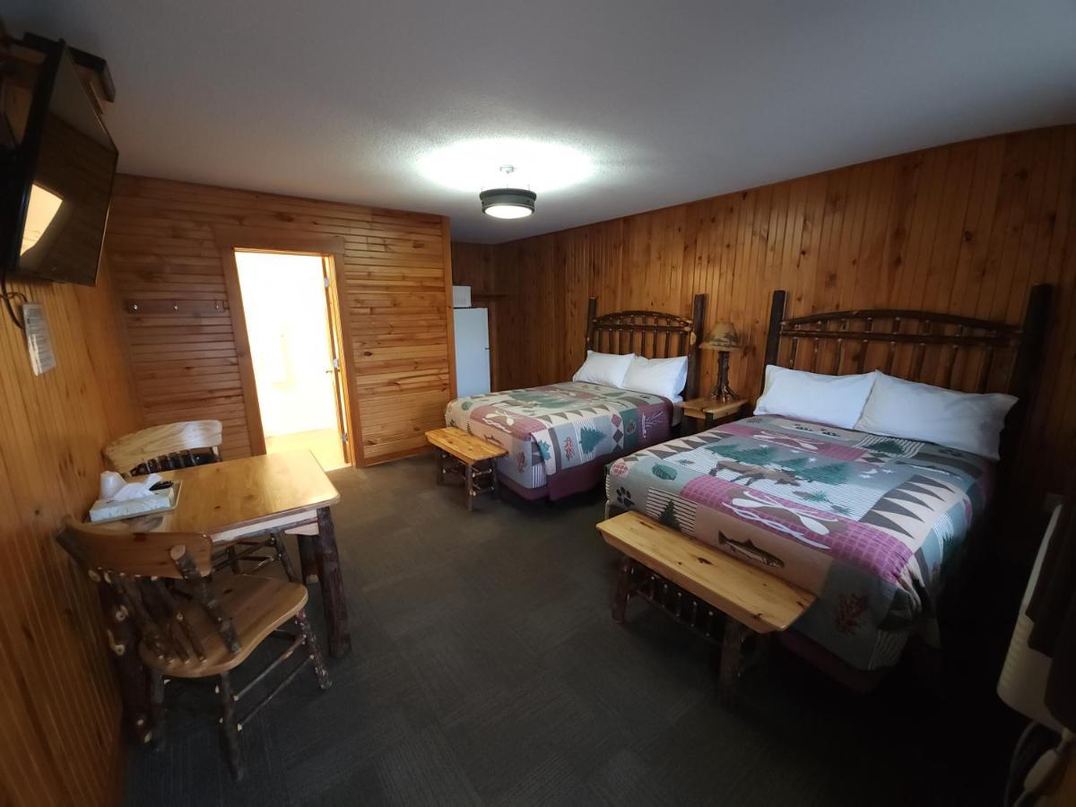 Outdoorsman Motel واوا المظهر الخارجي الصورة