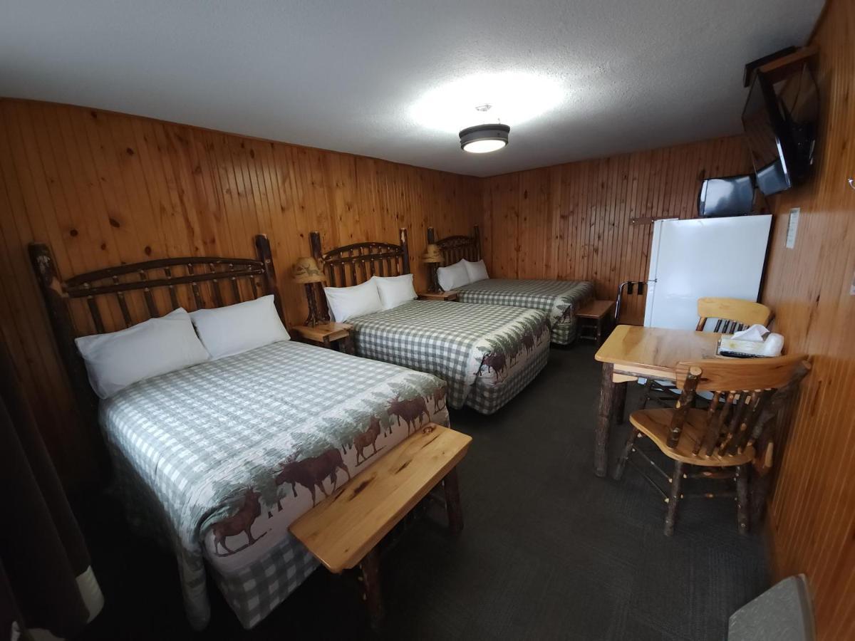 Outdoorsman Motel واوا المظهر الخارجي الصورة